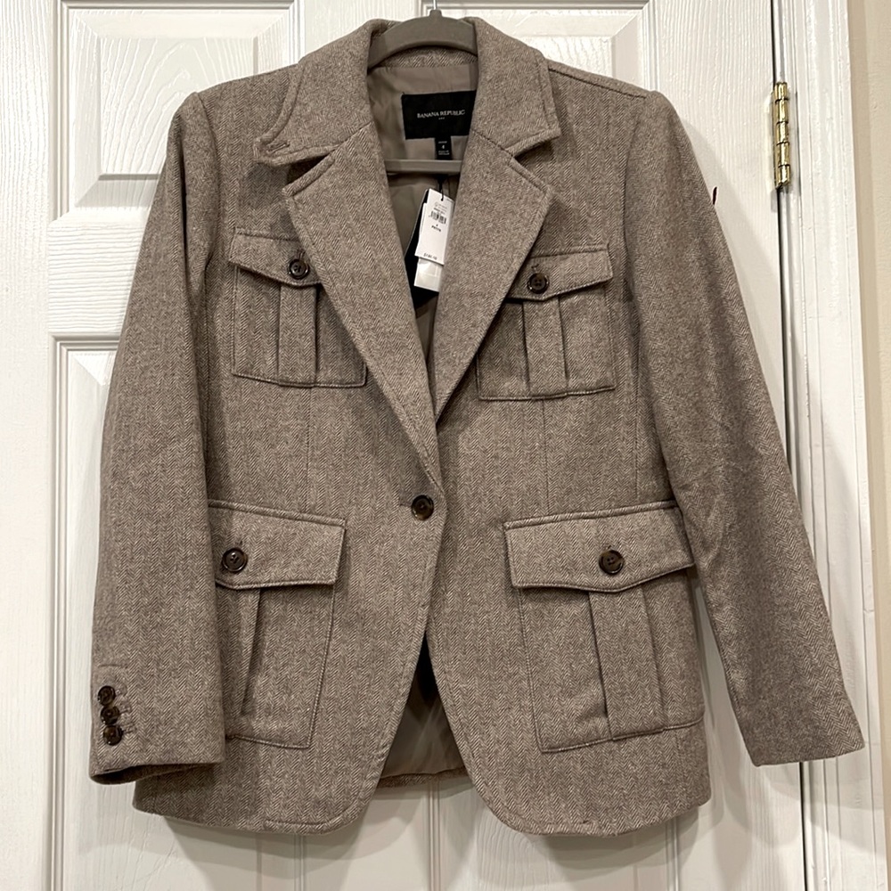 BRAND NEW BANANA REPUBLIC BLAZER